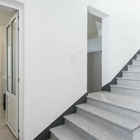 Dalmatino Apartament *